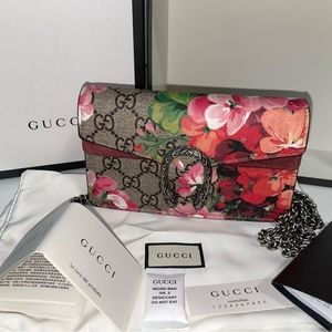 9.9 New Gucci Dionysus super mini bag